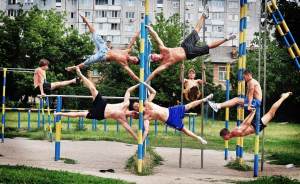 Новая площадка для воркаута появилась в Екатеринбурге