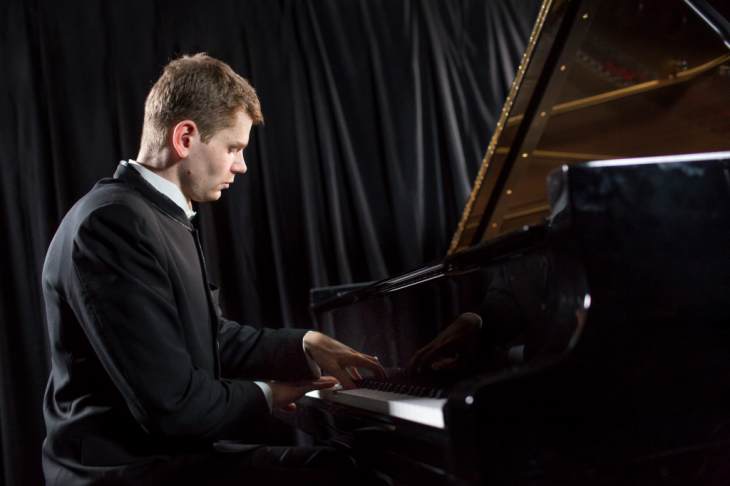 Пианист, покоривший Австралию, везет в Екатеринбург триумфальную программу