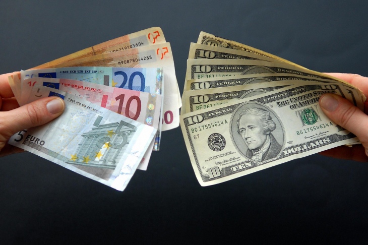 В Кольцово можно будет обменять валюту не только в банке