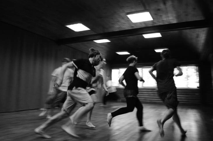 Екатеринбургские танцоры приглашают в лагерь для взрослых