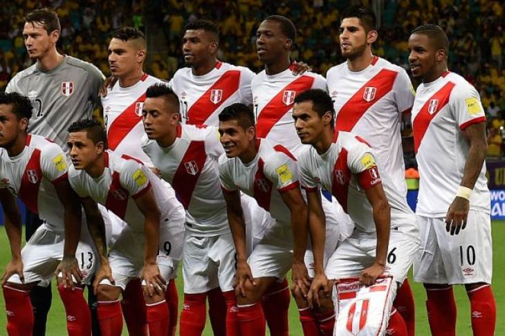 Футболисты из Перу прилетели в Екатеринбург