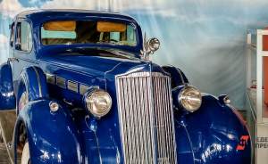 Выставка ретро-автомобилей «Машина времени» открылась в Екатеринбурге