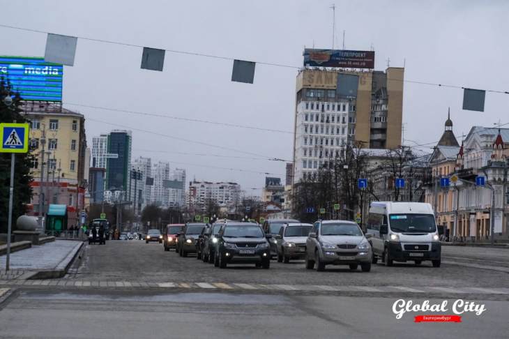 В Екатеринбурге на два месяца перекроют Белореченскую
