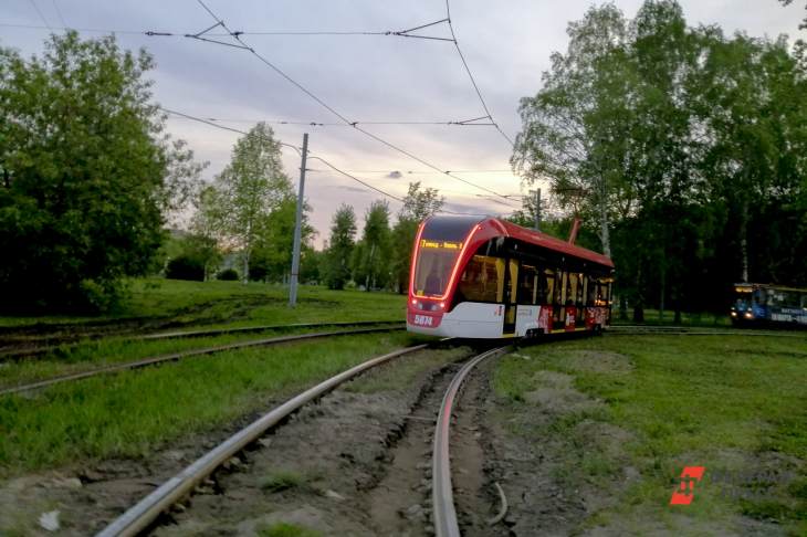В Екатеринбурге несколько трамваев изменят свой маршрут из-за перекрытия улицы Технической