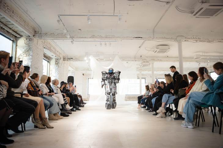 Дизайнеры представили моду будущего на проекте Art platform fashion week в Екатеринбурге