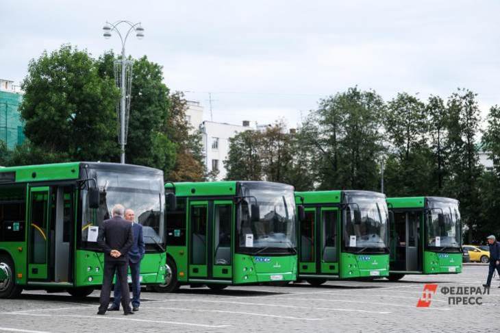 ​По улицам Екатеринбурга начали курсировать новые автобусы
