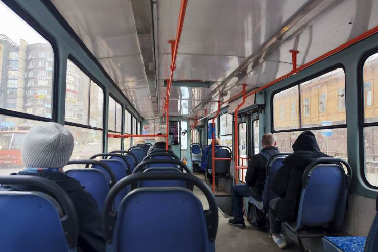 ​В мае на улицы Екатеринбурга выйдет новый трехсекционный трамвай