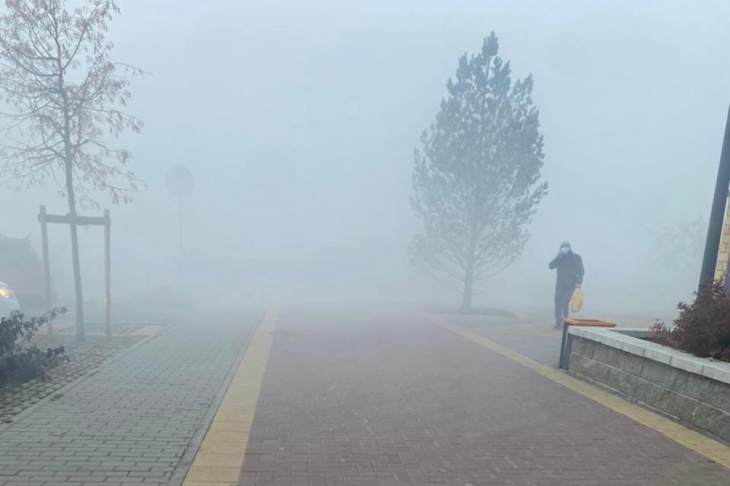 Как в фильмах ужасов: Екатеринбург накрыл плотный смог