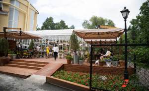 В ресторанах Екатеринбурга открывается сезон летних веранд