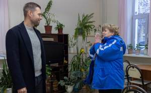 Уральские депутаты закупили для больниц оборудование и мебель