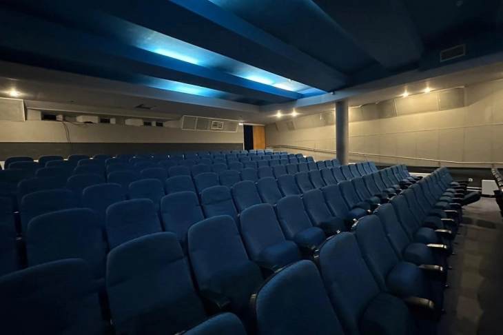В бывшем кинотеатре «Салют» будут показывать спектакли
