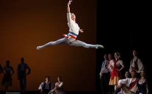 Танцовщик из Японии отстоял честь екатеринбургского театра