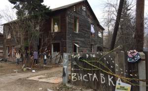 Приговоренный к сносу дом, где жила Майя Плисецкая, превратили в арт-объект