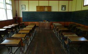 Два миллиарда на безопасность свердловских школ потратят после Керчи