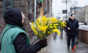 В Екатеринбург доставили 450 тонн цветов из столицы тюльпанов
