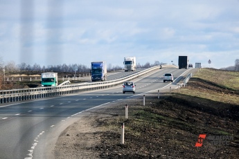 На трассе Екатеринбург – Тюмень ввели реверсивное движение автомобилей