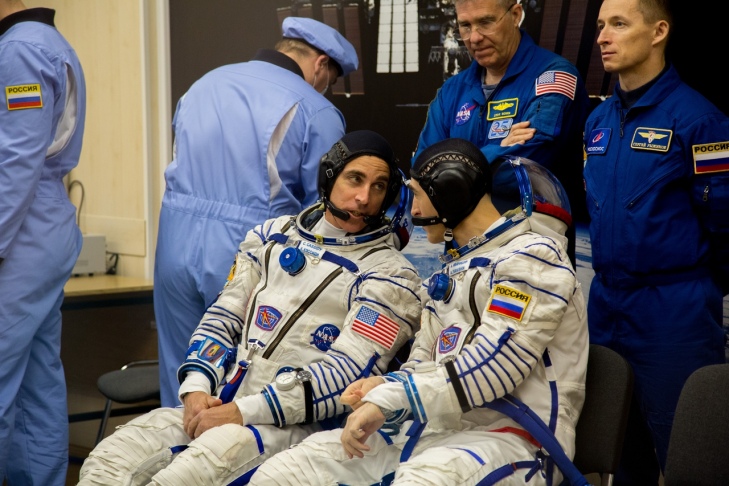 Космонавты выйдут в прямой эфир в честь Дня космонавтики