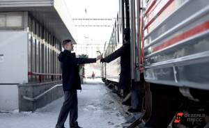 Туристы смогут путешествовать на поездах в новогодние праздники со скидкой