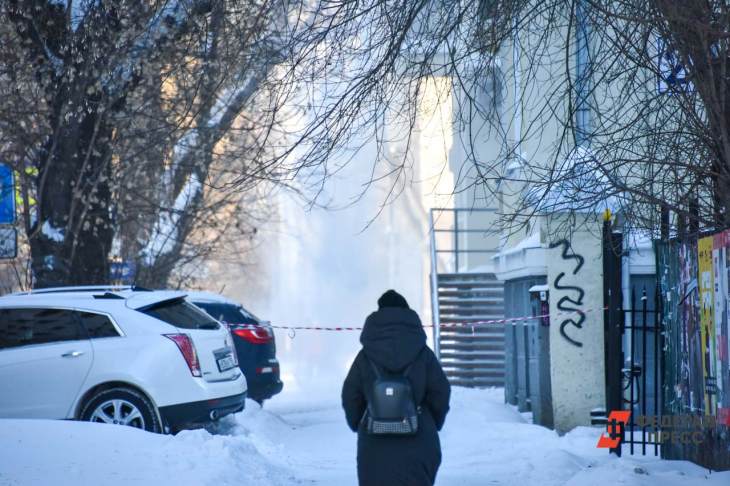 ​В Екатеринбурге перекроют дорожное движение во время уборки снега