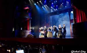 Театры Екатеринбурга восстановили зрительский интерес после введения QR-кодов