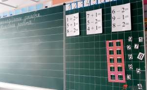 ​Дистант в школах Свердловской области продлили на неделю