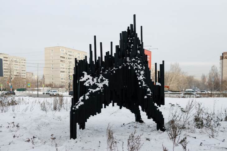 ​В Екатеринбурге появился арт-объект о лесных пожарах
