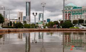 Берег Исети в центре Екатеринбурга очистили от мусора