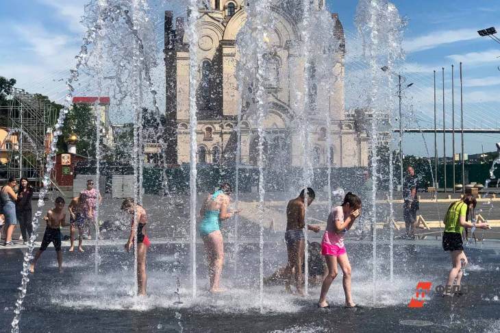 ​В фонтанах Екатеринбурга стало опасно купаться