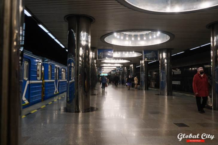 ​В Екатеринбурге вновь говорят о строительстве двух веток метро