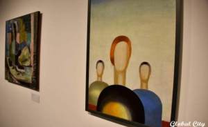 ​Испорченная картина из «Ельцин-центра» успешно выставляется в Москве