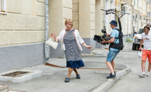 ​Актеры из «Уральских пельменей» снимаются в сериале на улицах Екатеринбурга