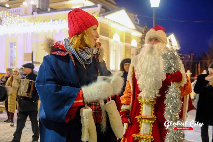 ​Новогодние ярмарки Екатеринбурга: где найти подарки и праздничное настроение