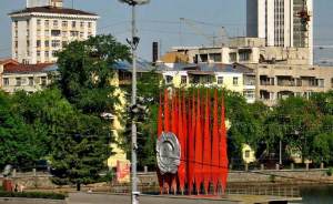 В Екатеринбурге может появиться разноцветный арт-объект, посвященный районам города