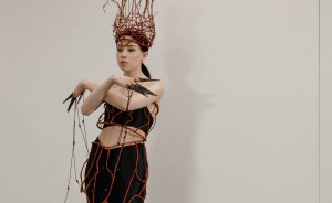 ​Уральские дизайнеры показали код и дух города в своих коллекциях
