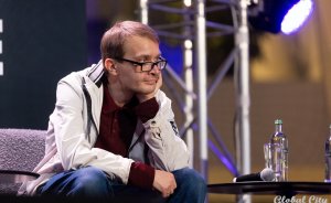 ​Писатель Алексей Сальников встретится с читателями в Екатеринбурге