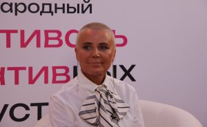 ​«Чтобы называться дизайнером, нужно создать бренд с ДНК»: стилист Лилия Рах о современной индустрии моды