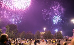​Полная программа празднования Дня города в Екатеринбурге: где ловить хэдлайнеров и смотреть салют