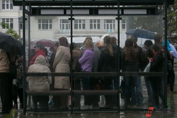 ​На улицах Екатеринбурга появятся 7-метровые остановки