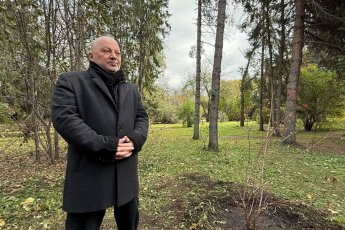​В центре Екатеринбурга появилось именное дерево Вадима Самойлова