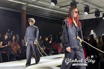 ​Неделя моды в Екатеринбурге стартовала: гигантские очки, оверсайз и фантазийные принты