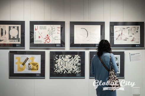 Вселенные художников раскрылись в уральском «Эрмитаже»: в Екатеринбурге открыли новую выставку