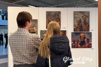 ​Пока все отдыхали, андеграундные художники работали: какой получилась выставка «Андеграунд 2026»