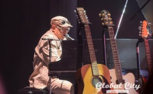 «Мне в музыке все время хотелось сделать то, чего до меня еще никто не делал»: Александр Пантыкин о свердловском роке, людях и музыке