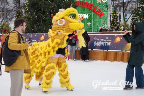 ​Китайский Новый год отпраздновали на катке в Екатеринбурге