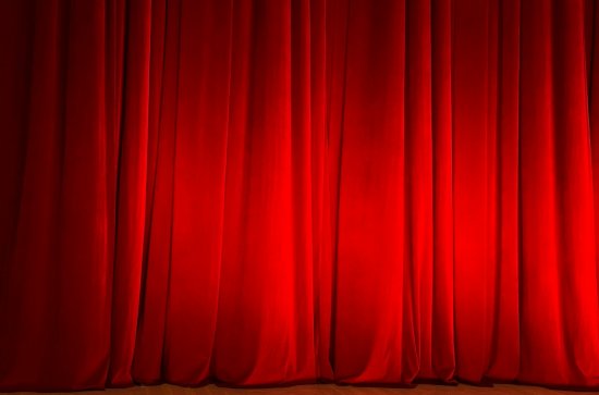 Театральные гастроли в Екатеринбурге: какие артисты выйдут на сцену в апреле, мае и июне 2026 года