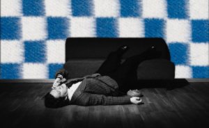 В Камерном театре состоится премьера спектакля про кризис среднего возраста