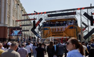 ​Во время музыкального фестиваля самый большой в мире БелАЗе превратится в сцену