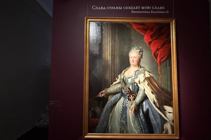 ​Побывать в покоях императрицы: в Екатеринбурге открыли выставку про Екатерину II