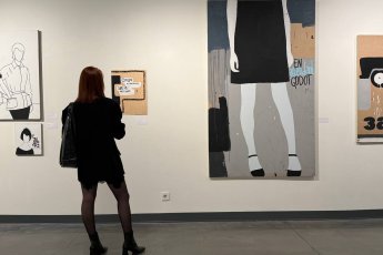 ​Впервые в Екатеринбурге открылась «вселенная» художника Валерия Чтака