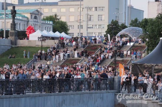 ​Все фестивали Екатеринбурга в июне: куда сходить за вдохновением и впечатлениями